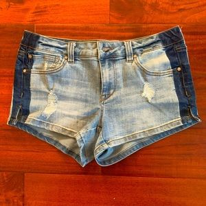 Women’s jean shorts